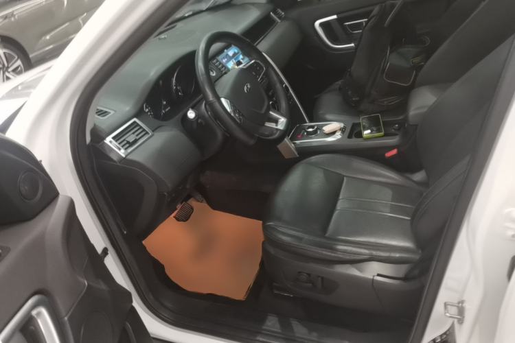 Used Land Rover Discovery Sport 2019 240 PS SE Version China VI Standard Left Front Seat