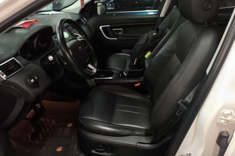 Used Land Rover Discovery Sport 2019 240 PS SE Version China VI Standard Left Front Seat