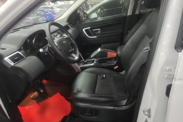 Used Land Rover Discovery Sport 2019 240 PS SE Version China VI Standard Left Front Seat