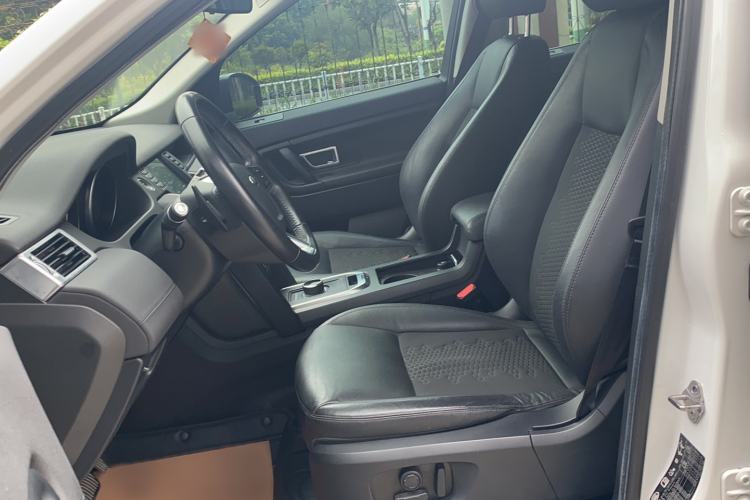 Used Land Rover Discovery Sport 2019 240 PS PURE Edition China VI Standard Left Front Seat