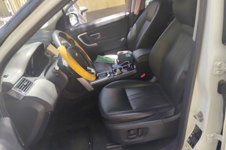 Used Land Rover Discovery Sport 2019 240 PS SE Version China VI Standard Left Front Seat