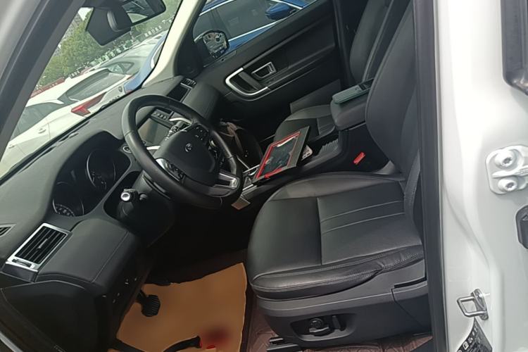 Used Land Rover Discovery Sport 2019 240 PS SE Version China V Standard Left Front Seat