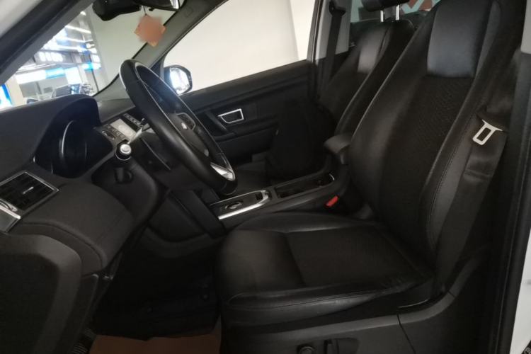 Used Land Rover Discovery Sport 2019 240 PS PURE Edition China VI Standard Left Front Seat