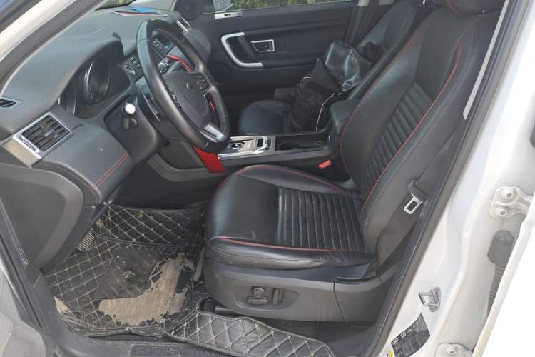 Used Land Rover Discovery Sport 2019 240 PS SE Dynamic Version China V Standard Left Front Seat