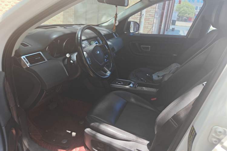 Used Land Rover Discovery Sport 2019 200PS PURE Edition China V Standard Left Front Seat