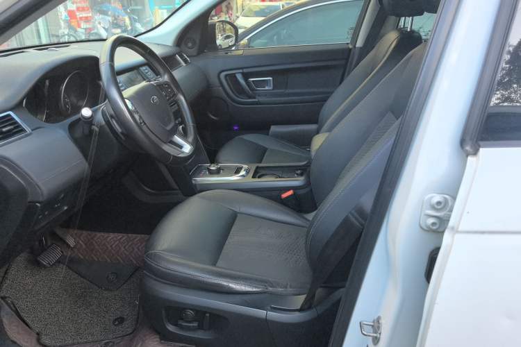 Used Land Rover Discovery Sport 2019 240 PS PURE Edition China V Standard Left Front Seat