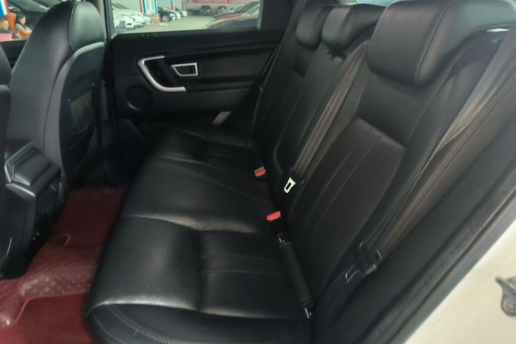 Used Land Rover Discovery Sport 2019 240 PS SE Version China VI Standard Left Rear Seat