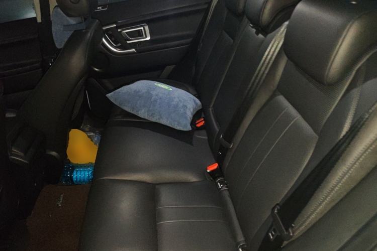 Used Land Rover Discovery Sport 2019 240 PS PURE Edition China VI Standard Left Rear Seat
