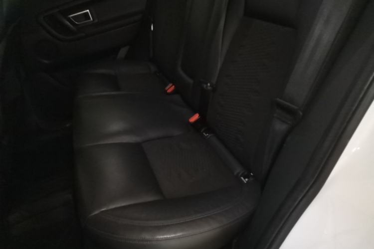 Used Land Rover Discovery Sport 2019 240 PS PURE Edition China VI Standard Left Rear Seat