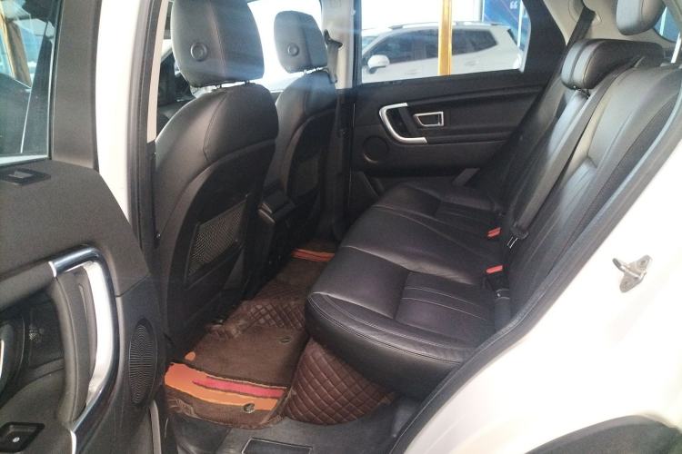 Used Land Rover Discovery Sport 2019 240 PS SE Version China VI Standard Left Rear Seat