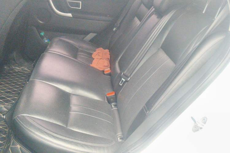 Used Land Rover Discovery Sport 2019 240 PS SE Version China V Standard Left Rear Seat