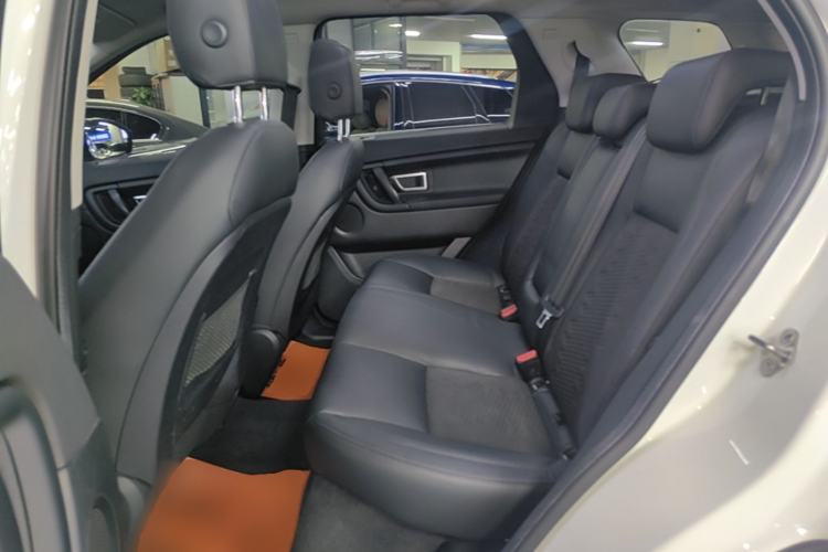 Used Land Rover Discovery Sport 2019 240 PS PURE Edition China VI Standard Left Rear Seat
