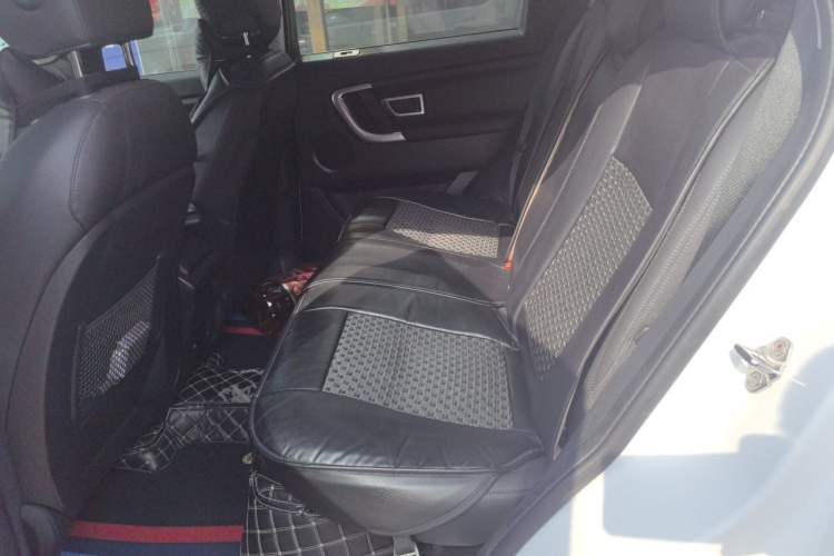 Used Land Rover Discovery Sport 2019 240 PS SE Version China V Standard Left Rear Seat