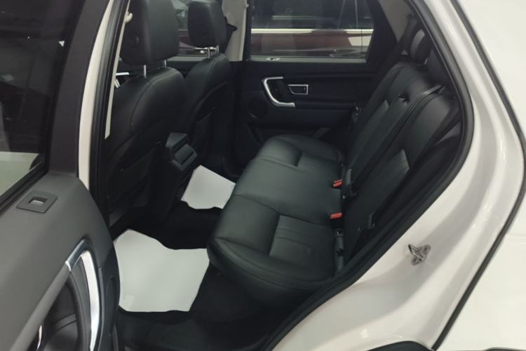 Used Land Rover Discovery Sport 2019 240 PS SE Version China VI Standard Left Rear Seat