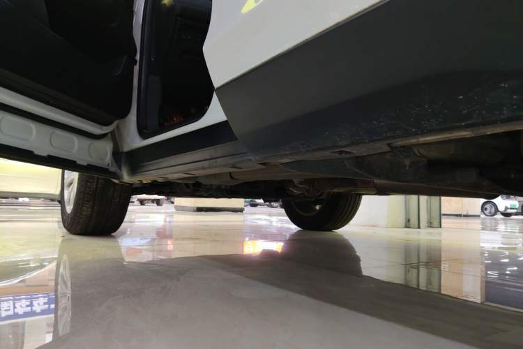 Used Land Rover Discovery Sport 2019 240 PS SE Version China V Standard Left Side Sill