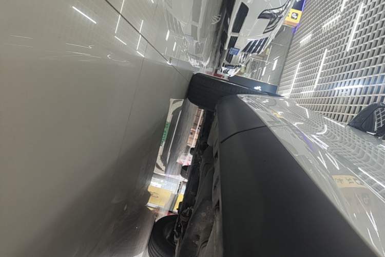 Used Land Rover Discovery Sport 2019 240 PS SE Version China VI Standard Left Side Sill