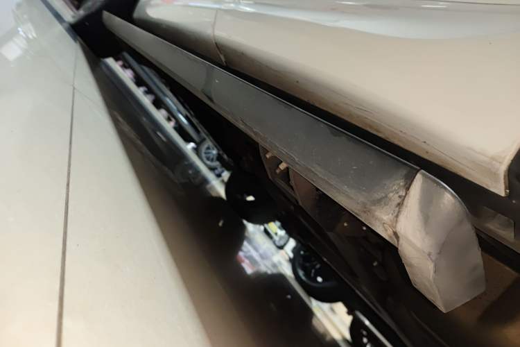 Used Land Rover Discovery Sport 2019 240 PS SE Dynamic Version China V Standard Left Side Sill