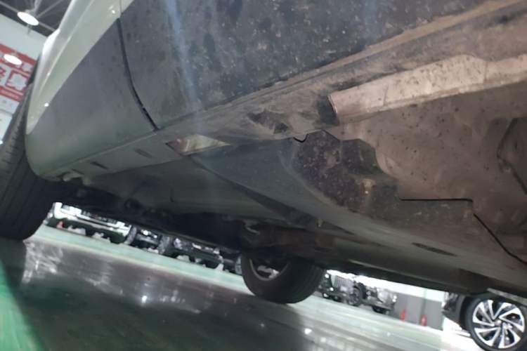Used Land Rover Discovery Sport 2019 240 PS SE Version China VI Standard Left Side Sill