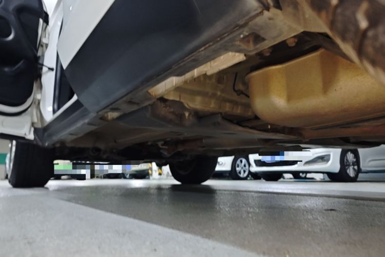 Used Land Rover Discovery Sport 2019 240 PS SE Version China VI Standard Left Side Sill