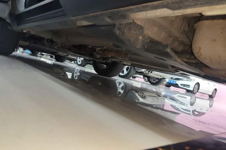 Used Land Rover Discovery Sport 2019 240 PS SE Version China VI Standard Left Side Sill
