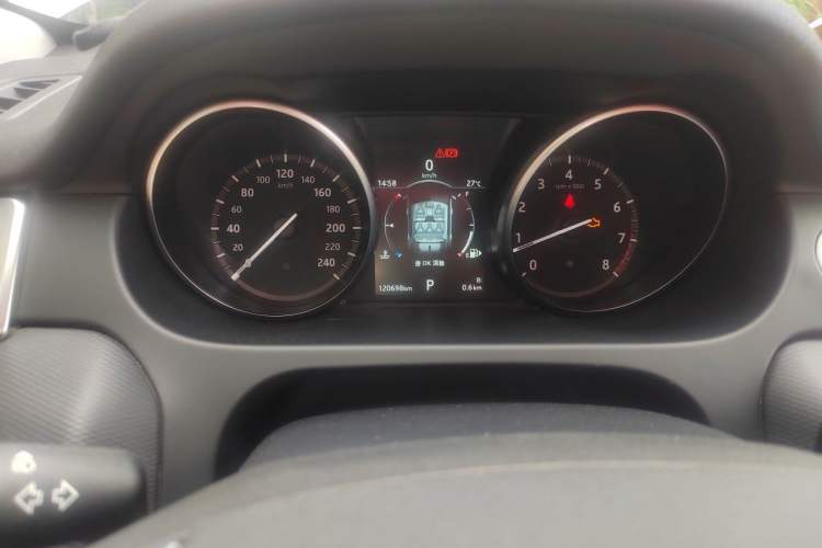 Used Land Rover Discovery Sport 2019 240 PS SE Dynamic Version China V Standard Odometer Close Up