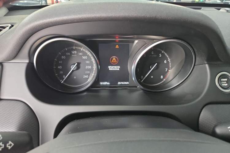 Used Land Rover Discovery Sport 2019 240 PS SE Dynamic Version China VI Standard Odometer Close Up