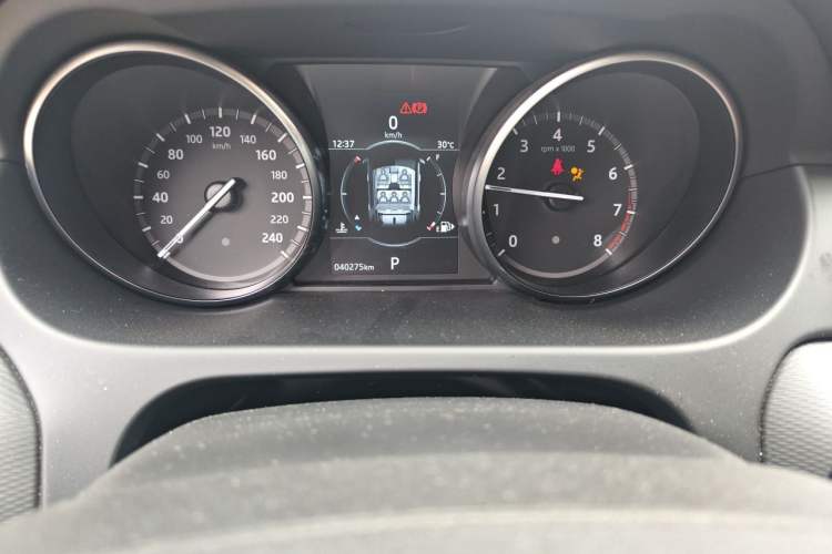 Used Land Rover Discovery Sport 2019 240 PS SE Dynamic Version China V Standard Odometer Close Up