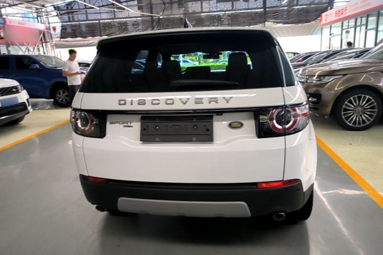 Used Land Rover Discovery Sport 2019 240 PS HSE Version China VI Standard Rear