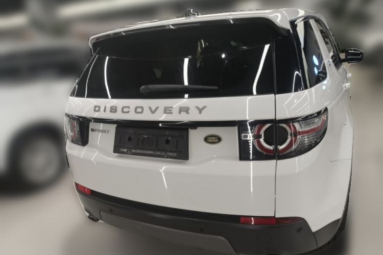 Used Land Rover Discovery Sport 2019 240 PS SE Version China VI Standard Rear