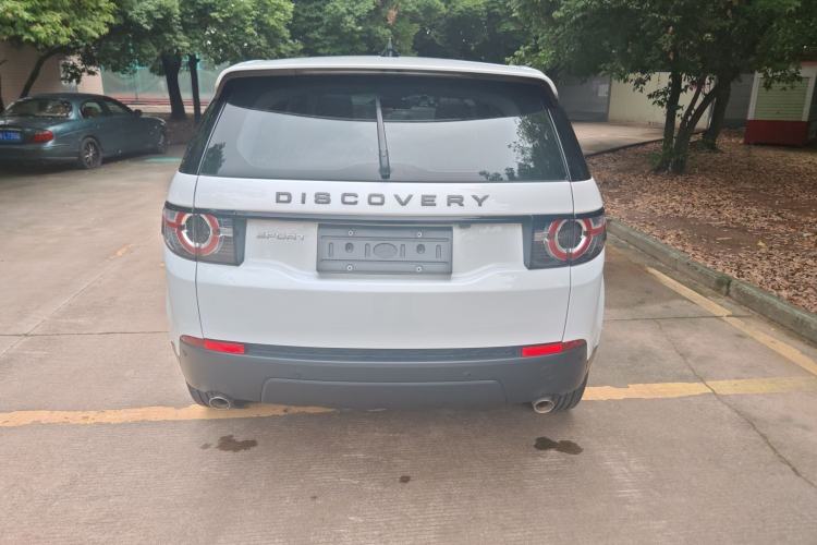 Used Land Rover Discovery Sport 2019 240 PS PURE Edition China VI Standard Rear