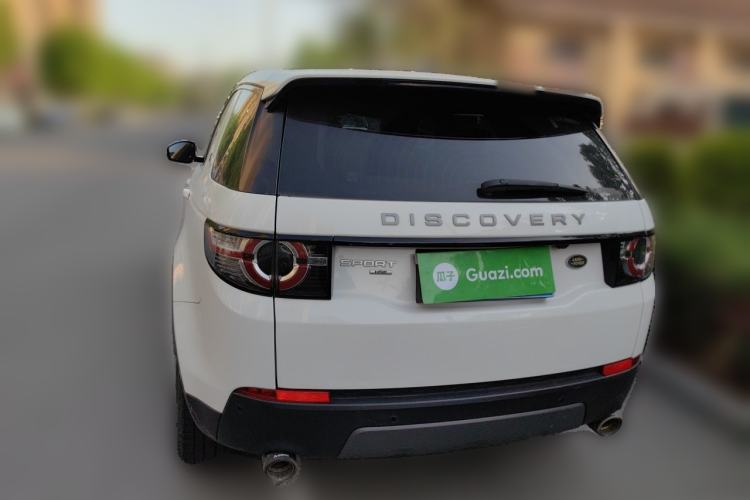 Used Land Rover Discovery Sport 2019 240 PS SE Version China VI Standard Rear