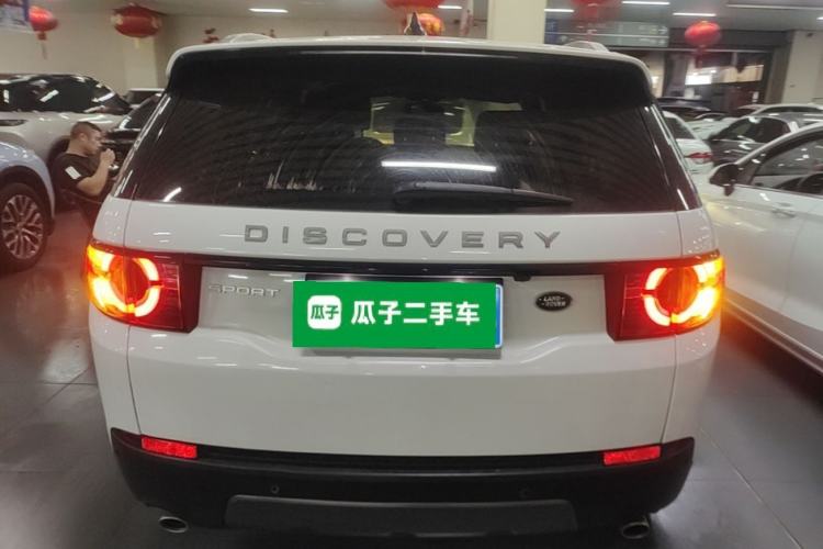 Used Land Rover Discovery Sport 2019 240 PS SE Version China VI Standard Rear