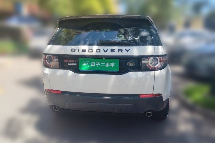 Used Land Rover Discovery Sport 2019 240 PS SE Version China VI Standard Rear