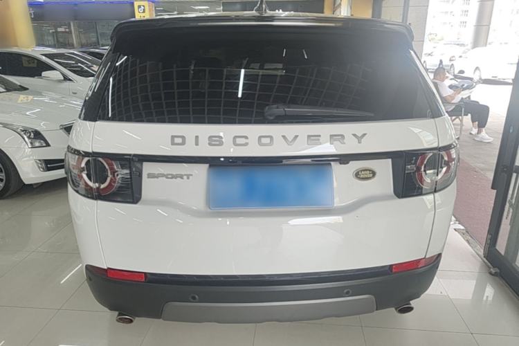 Used Land Rover Discovery Sport 2019 240 PS SE Version China VI Standard Rear