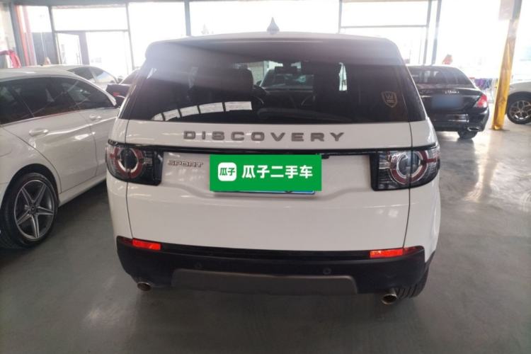 Used Land Rover Discovery Sport 2019 240 PS SE Version China VI Standard Rear