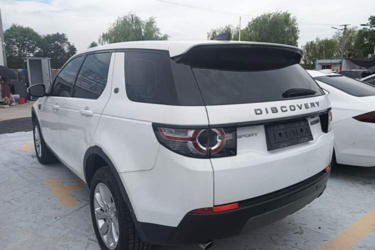 Used Land Rover Discovery Sport 2019 240 PS SE Version China V Standard Rear Left 45 Deg