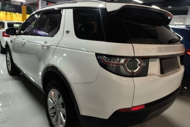 Used Land Rover Discovery Sport 2019 240 PS SE Version China VI Standard Rear Left 45 Deg