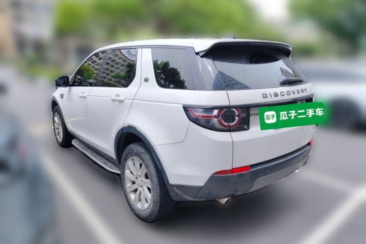Used Land Rover Discovery Sport 2019 240 PS SE Version China VI Standard Rear Left 45 Deg