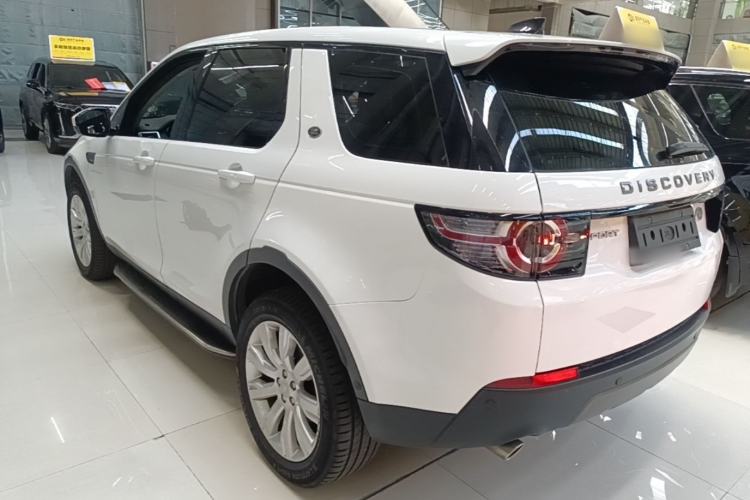 Used Land Rover Discovery Sport 2019 240 PS SE Version China VI Standard Rear Left 45 Deg