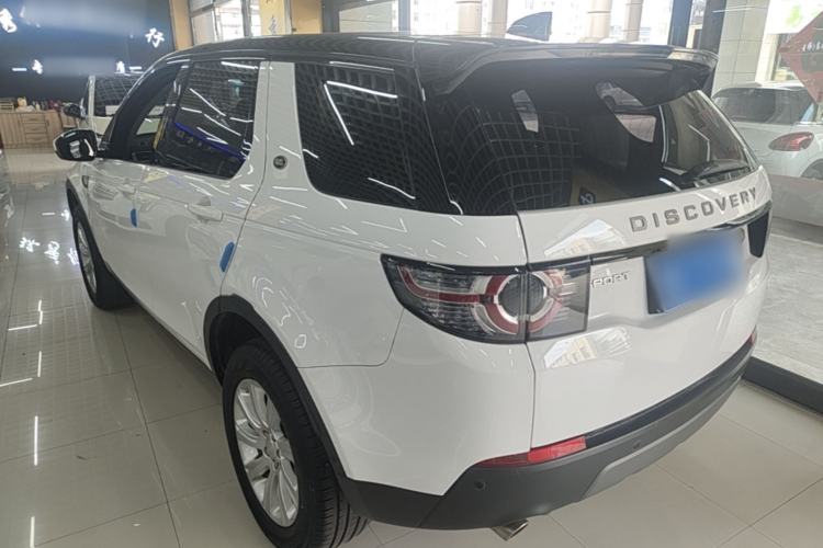Used Land Rover Discovery Sport 2019 240 PS SE Version China VI Standard Rear Left 45 Deg