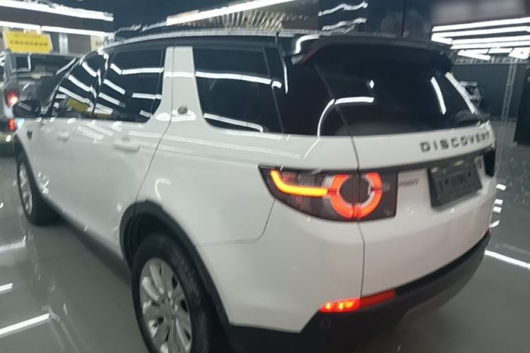 Used Land Rover Discovery Sport 2019 240 PS SE Version China VI Standard Rear Left 45 Deg