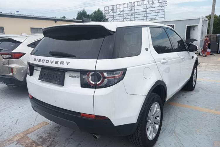 Used Land Rover Discovery Sport 2019 240 PS SE Version China V Standard Rear Right 45 Deg