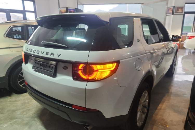 Used Land Rover Discovery Sport 2019 240 PS PURE Edition China VI Standard Rear Right 45 Deg