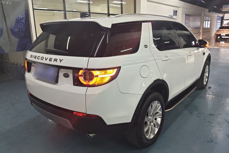 Used Land Rover Discovery Sport 2019 240 PS SE Version China VI Standard Rear Right 45 Deg