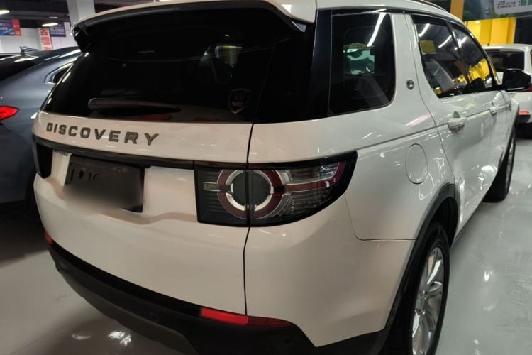Used Land Rover Discovery Sport 2019 240 PS SE Version China VI Standard Rear Right 45 Deg