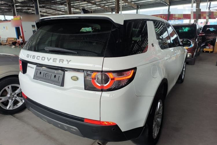 Used Land Rover Discovery Sport 2019 240 PS SE Version China VI Standard Rear Right 45 Deg