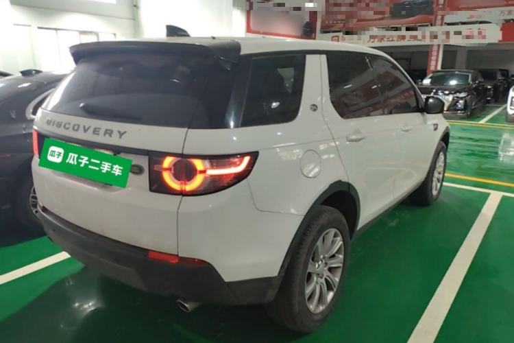 Used Land Rover Discovery Sport 2019 240 PS SE Version China VI Standard Rear Right 45 Deg