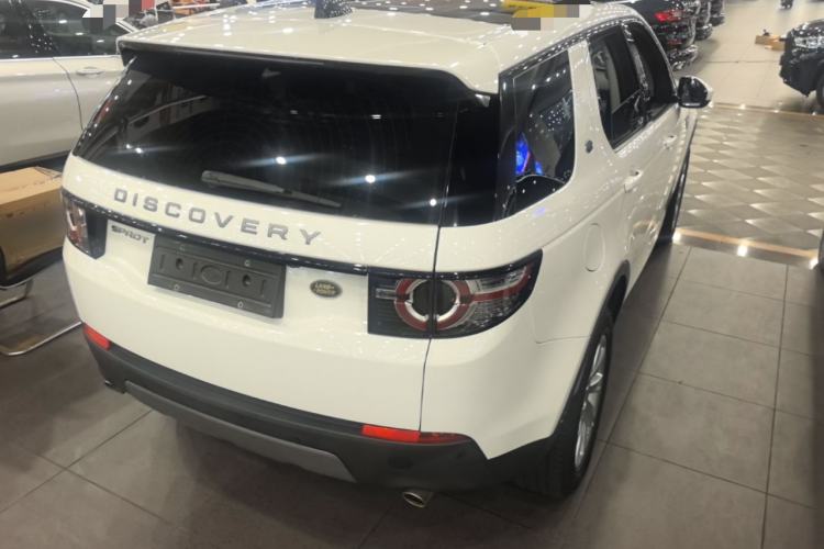 Used Land Rover Discovery Sport 2019 240 PS SE Version China VI Standard Rear Right 45 Deg