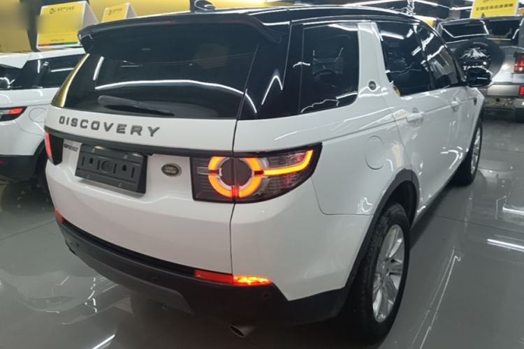 Used Land Rover Discovery Sport 2019 240 PS SE Version China VI Standard Rear Right 45 Deg