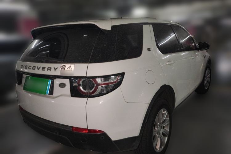 Used Land Rover Discovery Sport 2019 240 PS PURE Edition China V Standard Rear Right 45 Deg